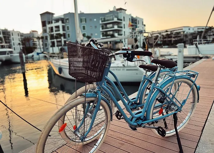 La Maison Bateau Sotogrande